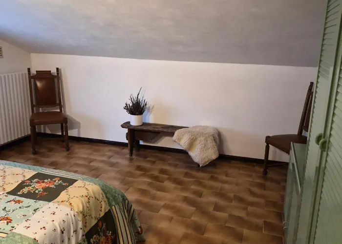 Orion House 公寓 Ardenno